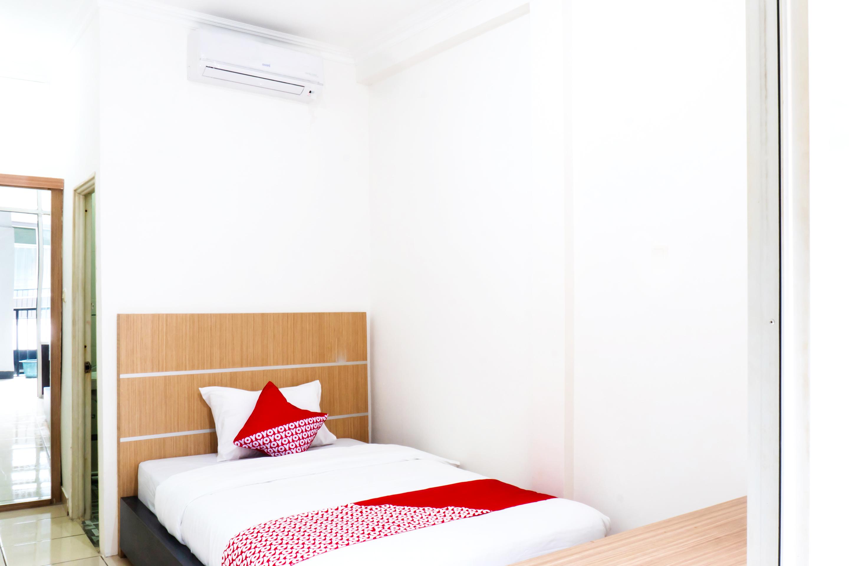 Super Oyo 617 Sukaraja Residence Syariah Bandung Zewnętrze zdjęcie