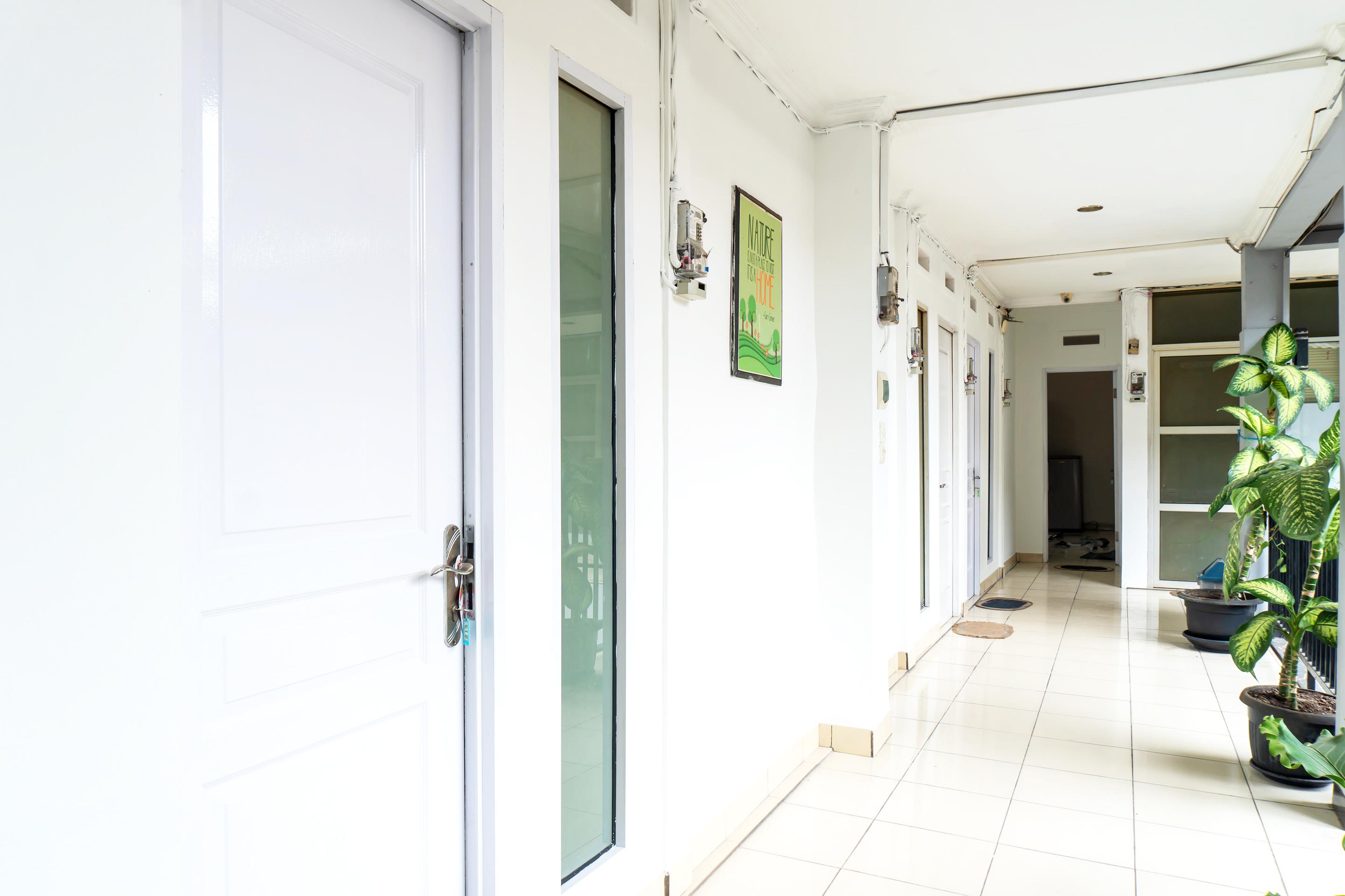 Super Oyo 617 Sukaraja Residence Syariah Bandung Zewnętrze zdjęcie