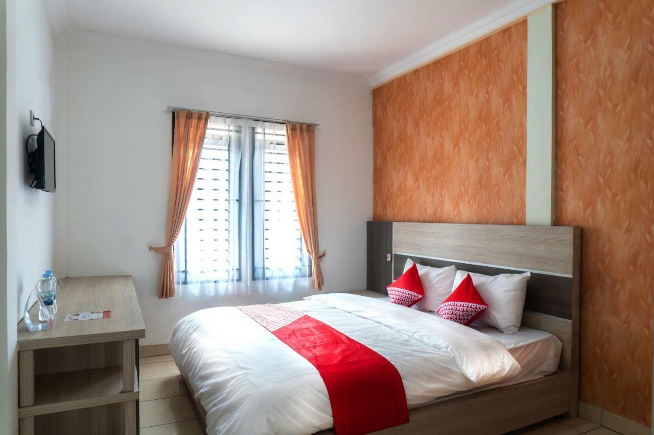 Super Oyo 617 Sukaraja Residence Syariah Bandung Zewnętrze zdjęcie